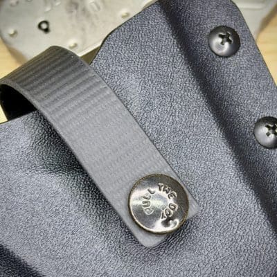Porte-menotte (handcuffs) en kydex, pour les pros